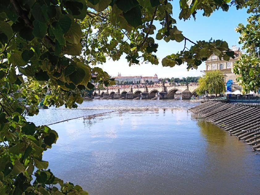 Cozy Studio In The Heart Of Old Prague Near The Charles Bridge מראה חיצוני תמונה